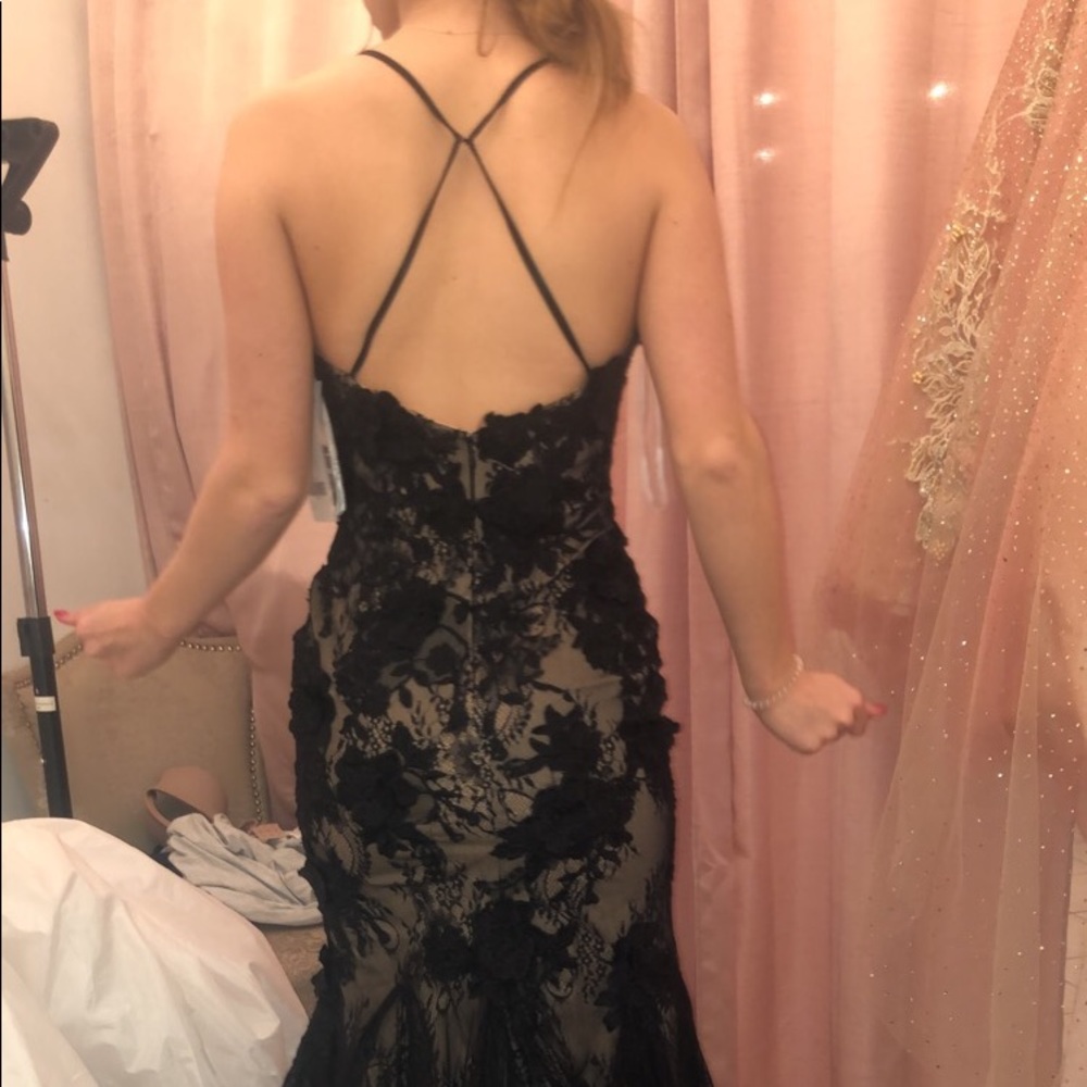 Prom dress - Picture 4 of 5